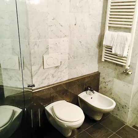 Room Appartamento *