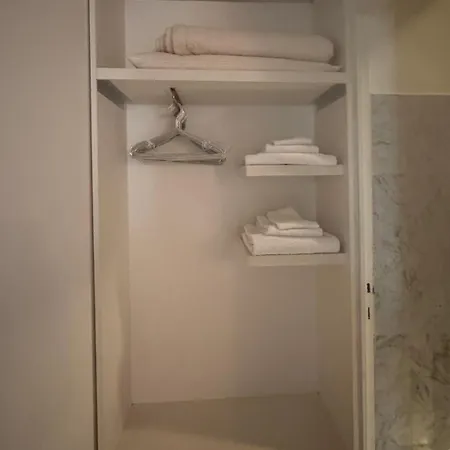 Room 밀라노