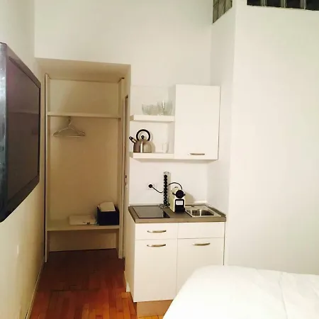 아파트 Room